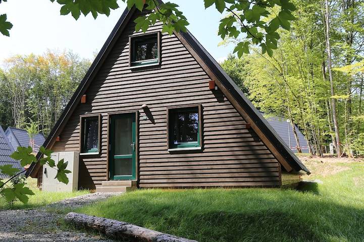Ferienhaus für 5 Personen, mit Terrasse und Garten - 1