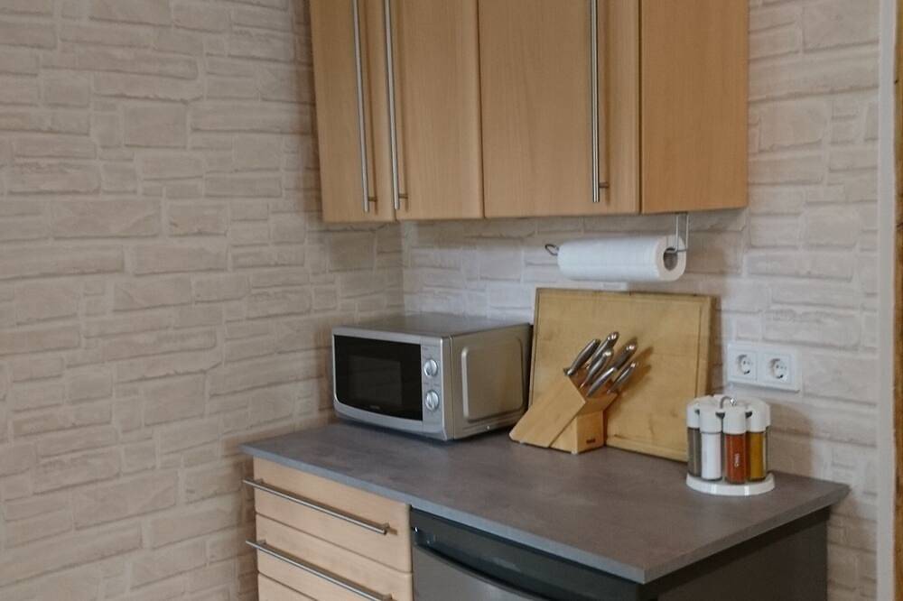 Ganze Wohnung, Voll ausgestattetes Ferienappartement in Limburg, Lahn-Taunus