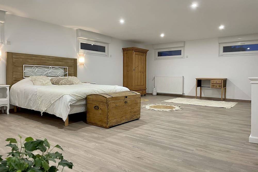 Spacious 8-bedroom villa 4 minutes from the beach in Bray-Dunes, Vlaamse Duinkust