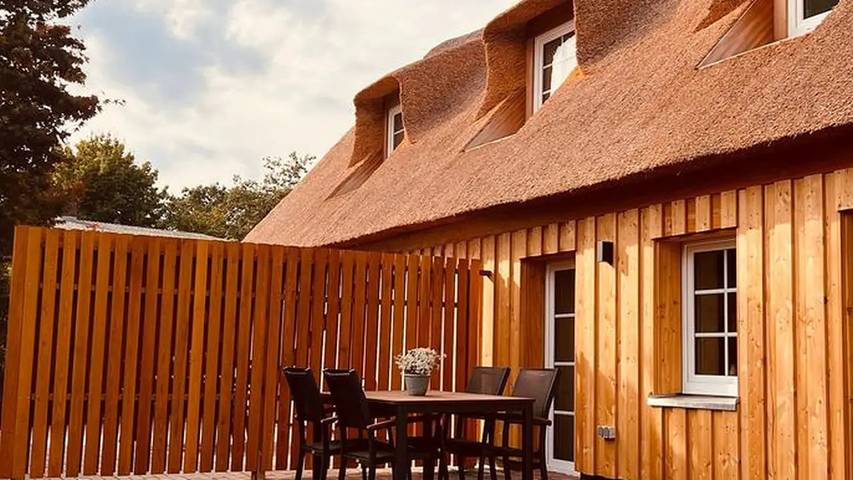 Ferienwohnung für 2 Personen, mit Garten und Sauna in Grödersby