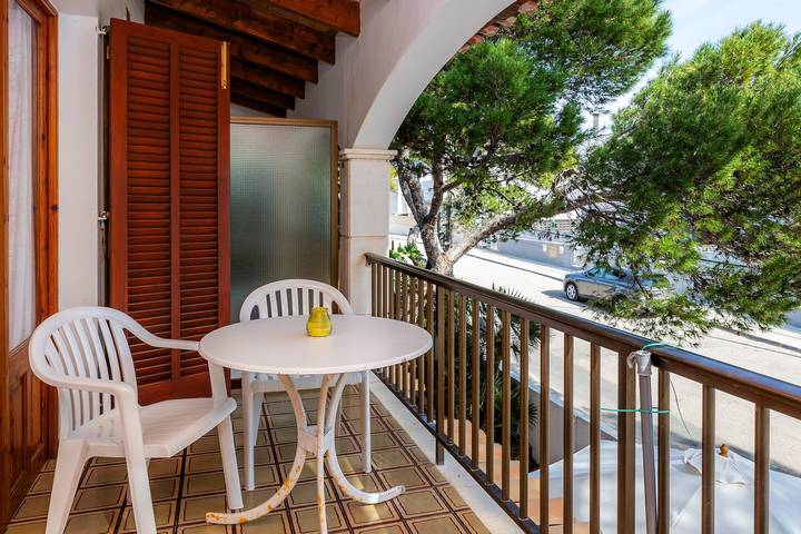 Entire apartment, Holiday Apartment "Mhm 2" with Balcony & Wi-Fi in Cala Ratjada, Capdepera
