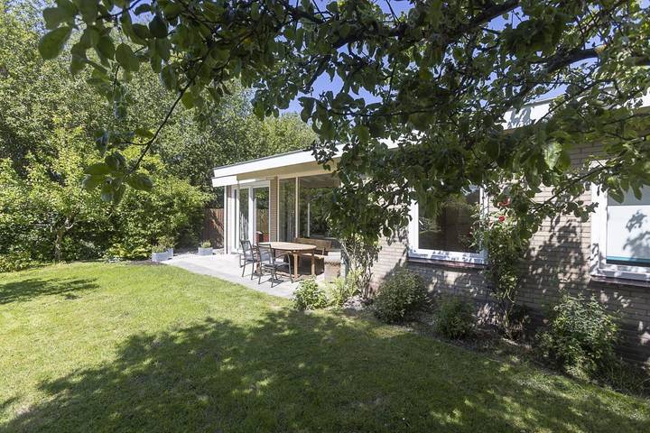 Ferienhaus für 6 Personen, mit Balkon/Terrasse und Terrasse in Oostkapelle