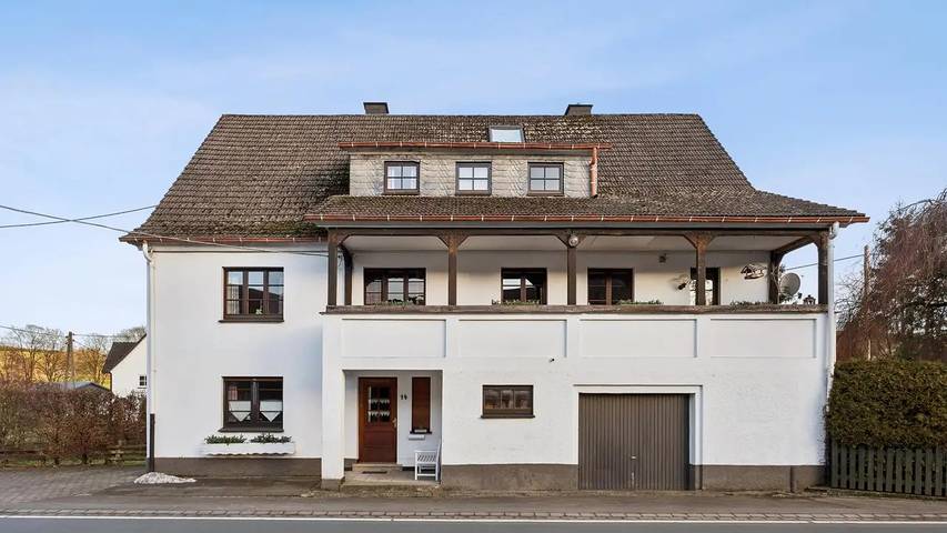 Ferienhaus für 9 Personen, mit Garten