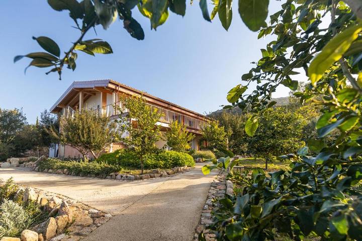 Hôtel pour 3 personnes, avec vue et jardin