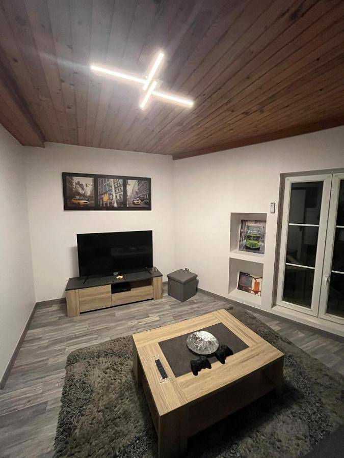 Gîte pour 2 personnes, avec vue sur le lac et vue à Tonneins - 2