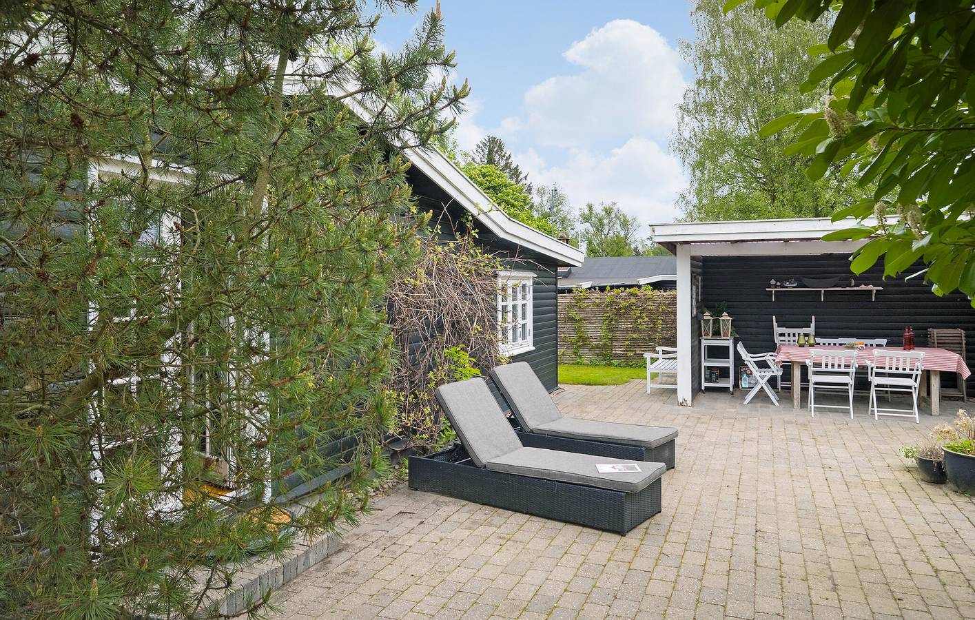 Ferienhaus für 6 Personen mit Terrasse in Hornbæk, Kattegat Küste