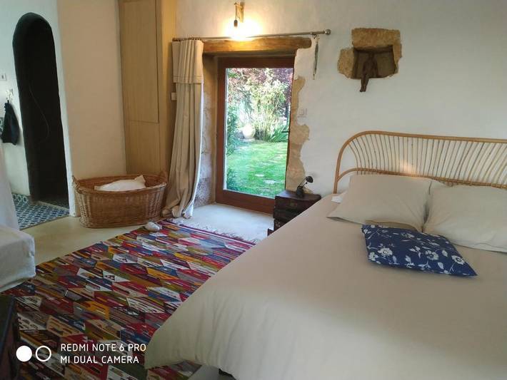 Chambre d’hôte pour 2 personnes, avec jardin ainsi que terrasse et vue