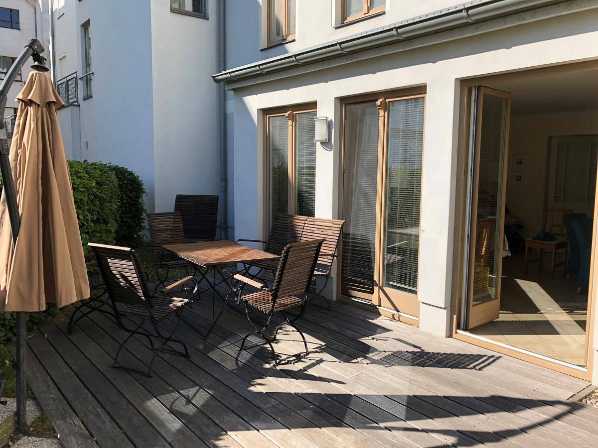 Ganze Ferienwohnung, Schöne Fewo direkt am Strand, mit Kamin, Terrasse, Aufzug in Drei Kaiserbäder, Heringsdorf