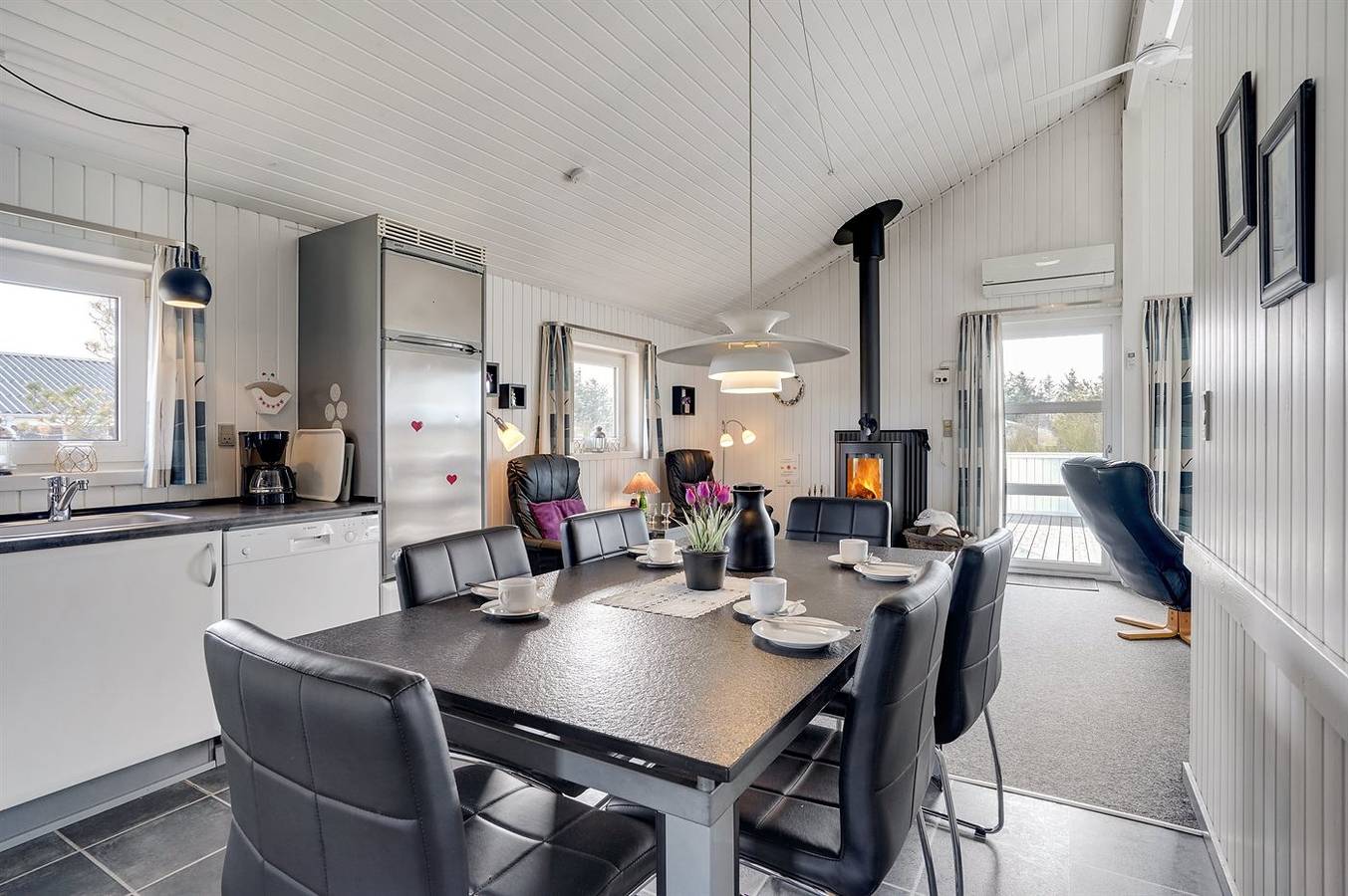 Awesome home in Hvide Sande w/ Sauna, Wifi and 3 Bedrooms in Bjerregård, Holmsland Klit
