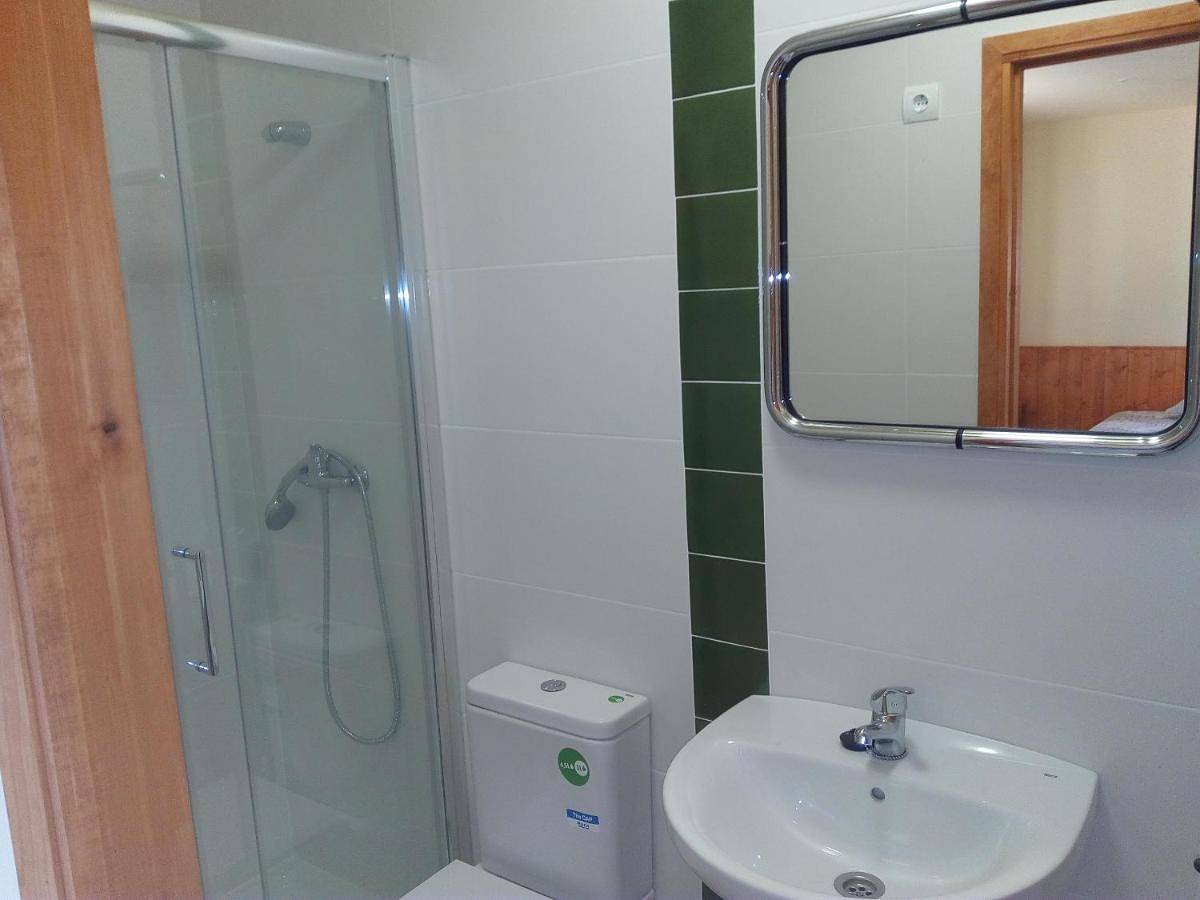 Double Room with Shared Kitchen in Agüero, Provincia de Huesca