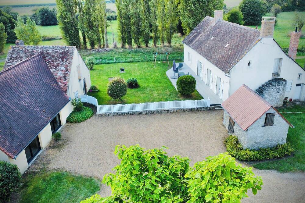 Country house with heated indoor pool, spa and games room in Saint-Gervais-en-Belin, Sarthe