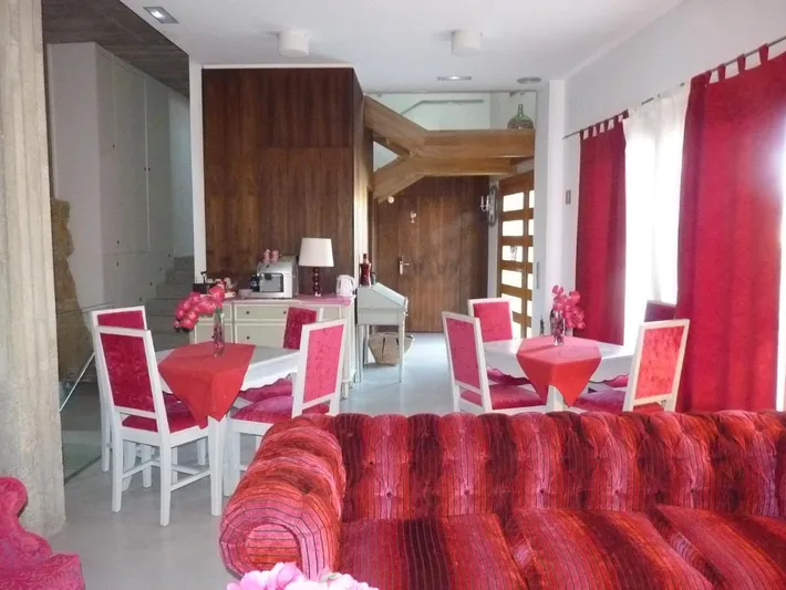 Hotel para 2 personas, con terraza además de vistas y piscina - 1