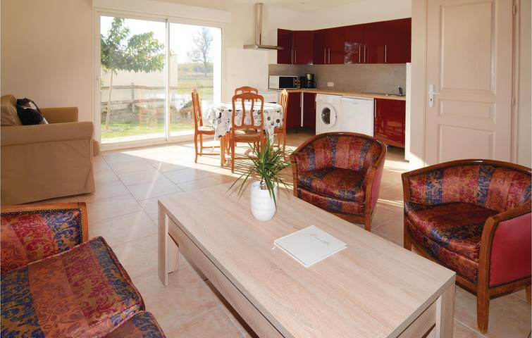 Ferienhaus für 4 Personen, mit Terrasse, mit Haustier in Arles - 4