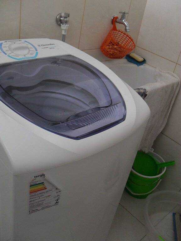 Ganze Wohnung, Apt 2 qtos, Wi-Fi, 2 Bäder, fünf Strand mit Panoramablick, Gonzaga (Kanal 3) in Santos, Baixada Santista