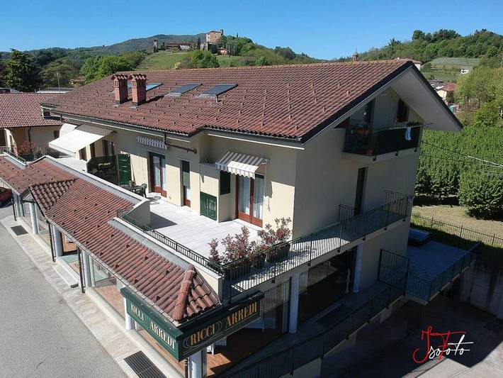 Gîte pour 3 personnes, avec terrasse à Manta