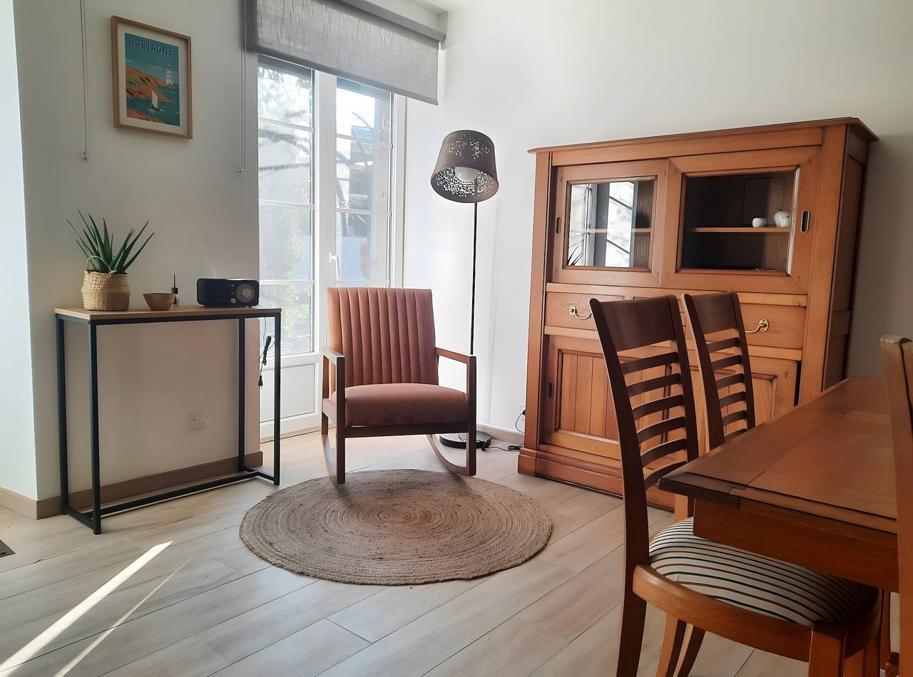 Gîte Les Copains - L'autre : terrasse privée, jardin clos et Wi-Fi à Bourseul in Bourseul, Région de Dinan