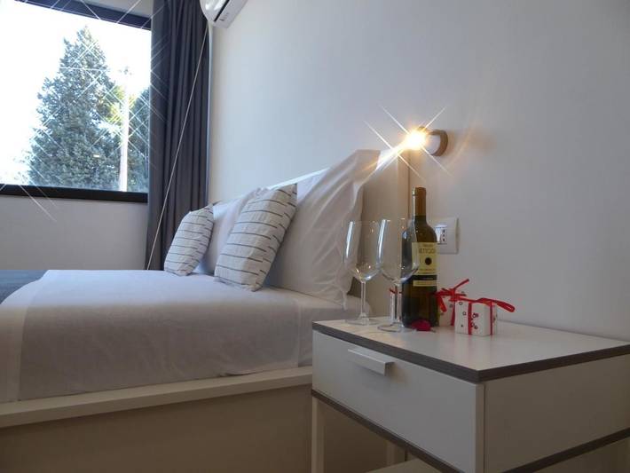 Casa vacanza per 2 persone, con Giardino e Panorama nonché Vista lago a Bologna
