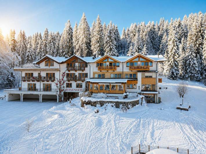 Studio für 2 Personen, mit Balkon und Terrasse sowie Garten und Pool in Oberndorf in Tirol