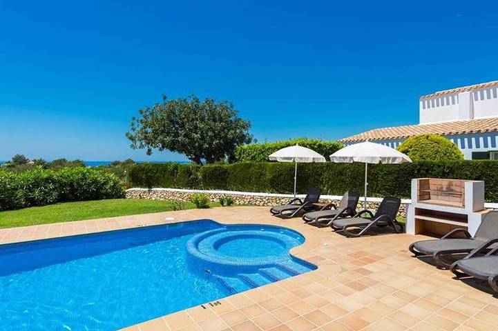 Bungalow für 8 Personen, mit Garten auf Menorca