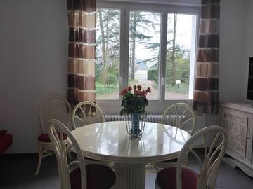 Gîte pour 2 personnes, avec jardin dans Centre-Val de Loire
