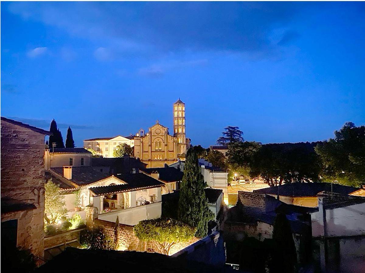 L'inattendu - B&B - Chambre d'Hôte vue exceptionnelle in Uzès, Région de Nîmes