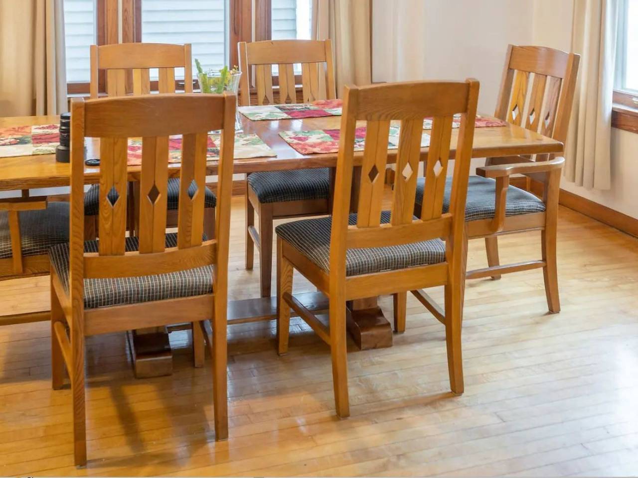 Ganzes Haus in Bay View mit Gemeinschaftsparkplatz in Milwaukee, Condado de Milwaukee