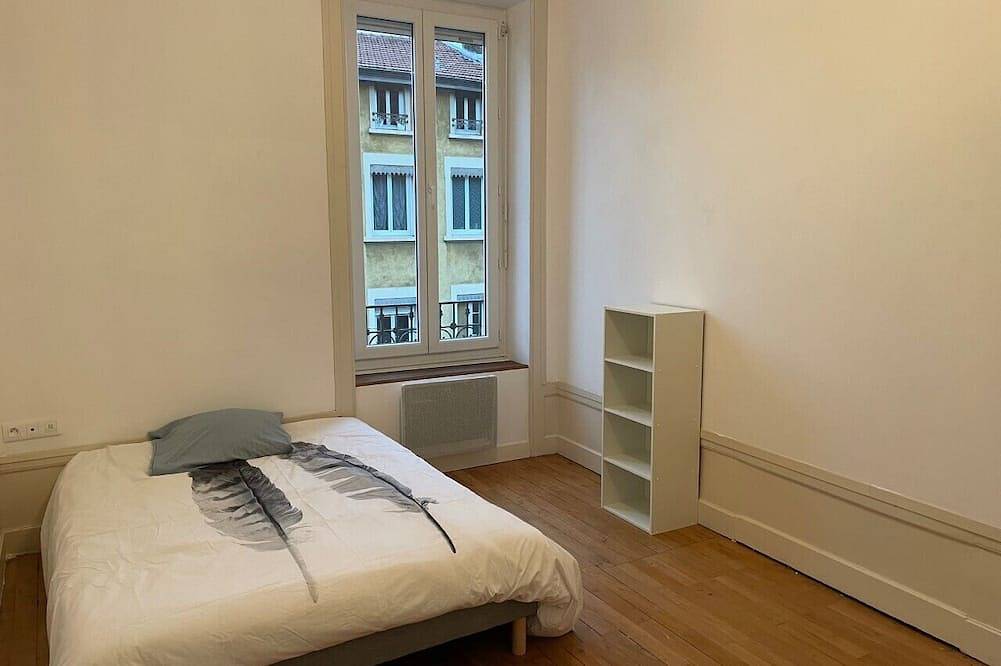 Entire apartment, Cosy Calme in Caluire-et-Cuire, Rhône