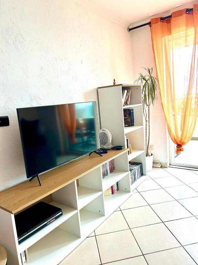 Appartement entier, Two-Bedroom Apartment in Nice, Côte méditerranéenne (France)