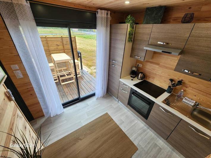 Gîte pour 2 personnes, avec Terrasse ainsi que Jardin et Vue à Châtillon-sur-Cher