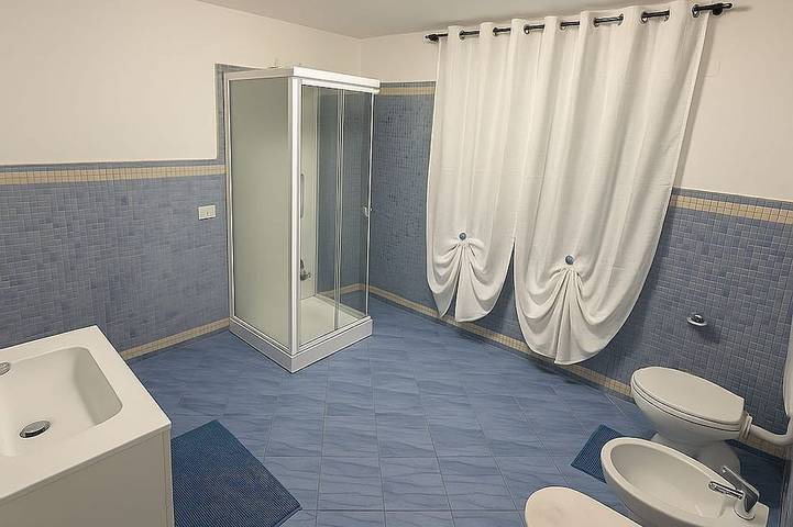Appartamento intero, Appartamento con 5 posti letto e tutti i confort al centro di Misterbianco in Misterbianco, Catania e dintorni