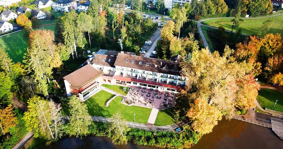 Hotel für 3 Personen, mit Balkon/Terrasse und Balkon sowie Terrasse und Garten in Bad Dürrheim