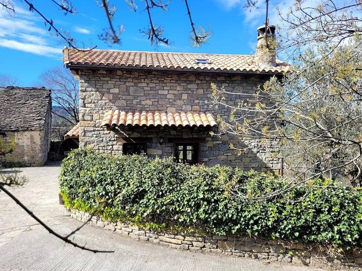 Location de vacances pour 6 personnes, avec vue et jardin à Aínsa - 3