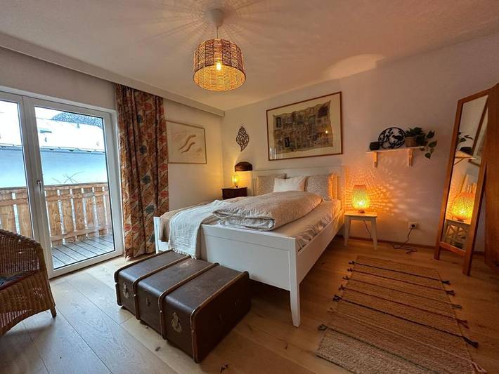 Ferienwohnung für 4 Personen, mit Balkon und Terrasse sowie Ausblick in Zams - 2