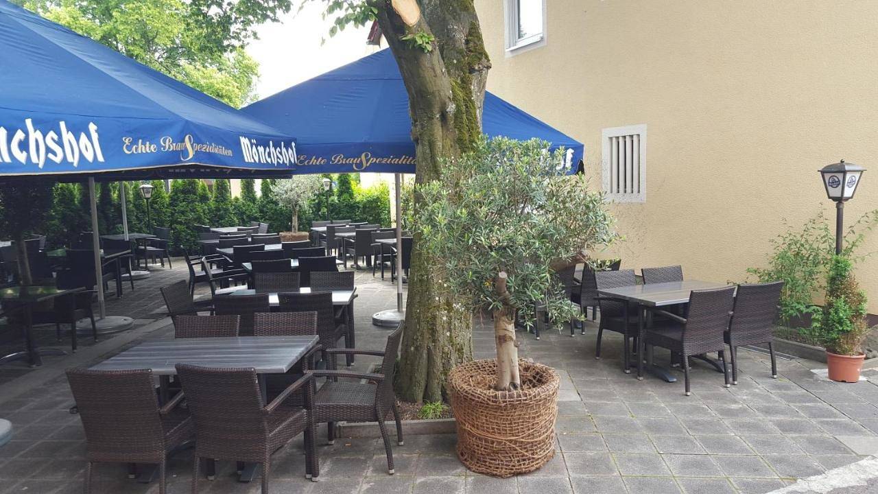 Hotel Restaurant Platamon in Feuchtwangen, Romantische Straße