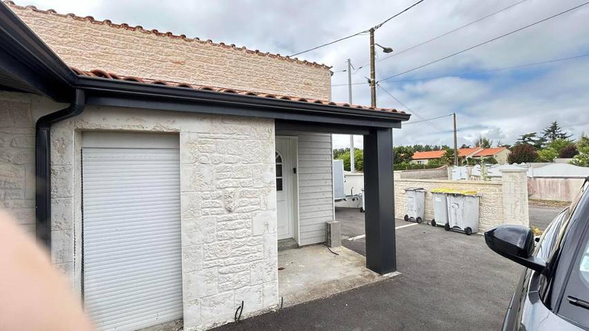 Gîte pour 2 personnes, avec jardin et piscine, animaux acceptés à Échillais - 2