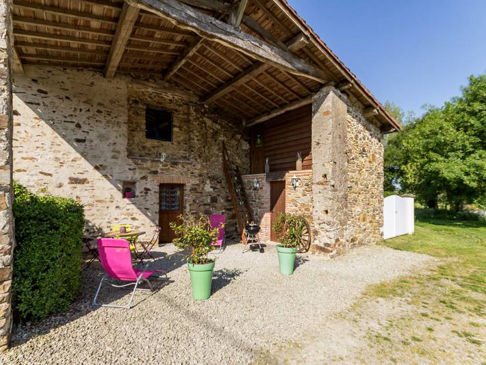 Gîte pour 4 personnes, avec Terrasse ainsi que Jardin et Vue