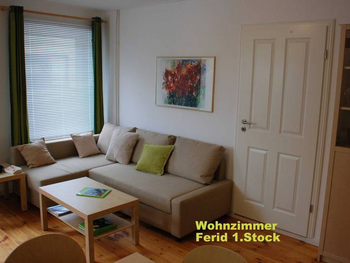 Haus am Hafen - Haus bis 9 Pers., über 2 Etagen, Innenhof in Neustadt in Holstein, Ostholstein