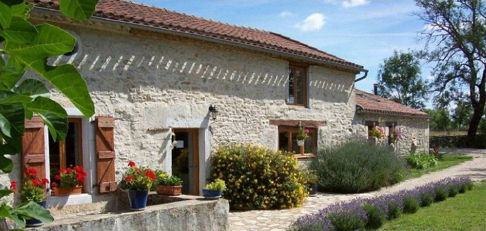 Gîte pour 8 personnes, avec terrasse et jardin dans Les Phosphatières du Cloup d'Aural