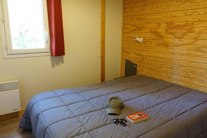Gîte pour 6 personnes, avec Piscine à La Roche-des-Arnauds - 3