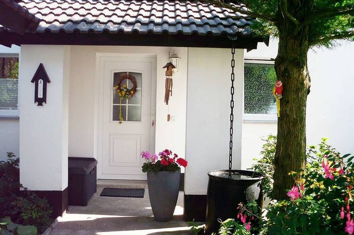Ferienhaus für 3 Personen, mit Garten - 1