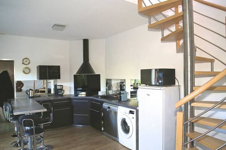 Location de vacances pour 5 personnes, avec jardin et balcon dans Plage de l'Herbe