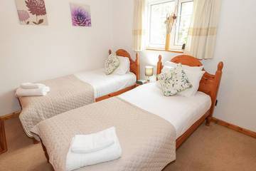 Log Cabin for 5 People in Betws-y-Coed, Conwy region, Photo 1