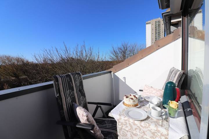 Ferienwohnung für 4 Personen, mit Balkon und Seeblick
