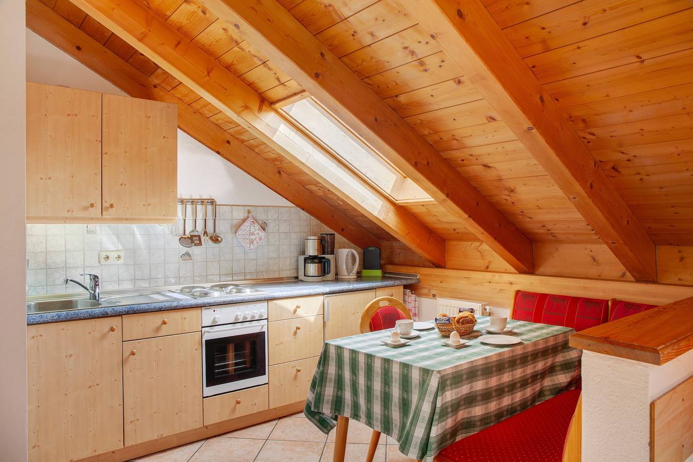 Appartement 'Waxenstein' met uitzicht op de bergen, balkon en Wi-Fi, foto 9