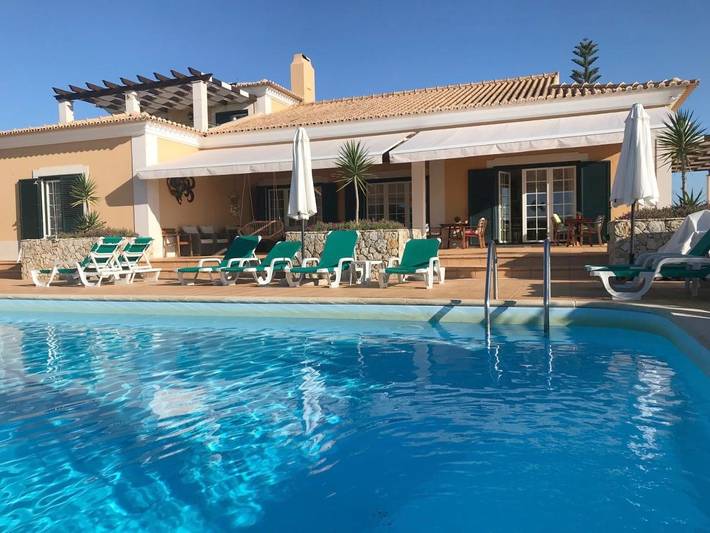 Casa rural para 8 personas, con Balcón y Terraza además de Jardín y Piscina en Setubal