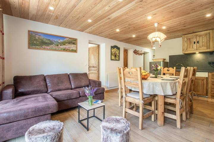 Gîte pour 6 personnes, avec jardin et balcon à Bonneval-sur-Arc - 2