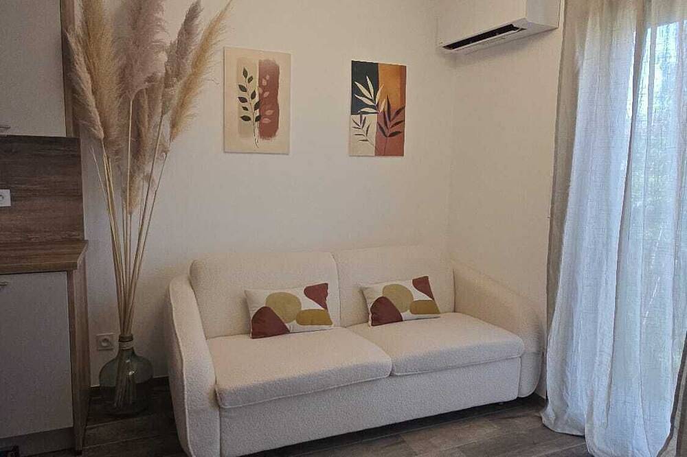 Appartement entier, Appartement T2 moderne 2 à 4 personnes in Lucciana, Région de Bastia