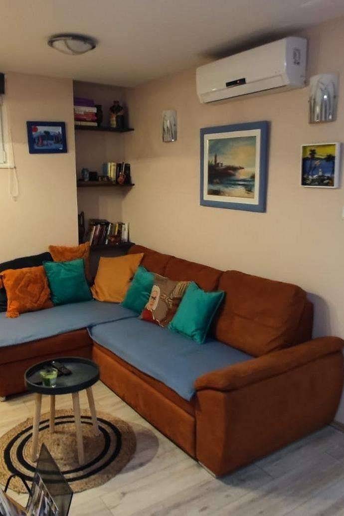 Entire apartment, One bedroom apartment with balcony and sea view Split A-23407-a in Split, Split-Dalmatia