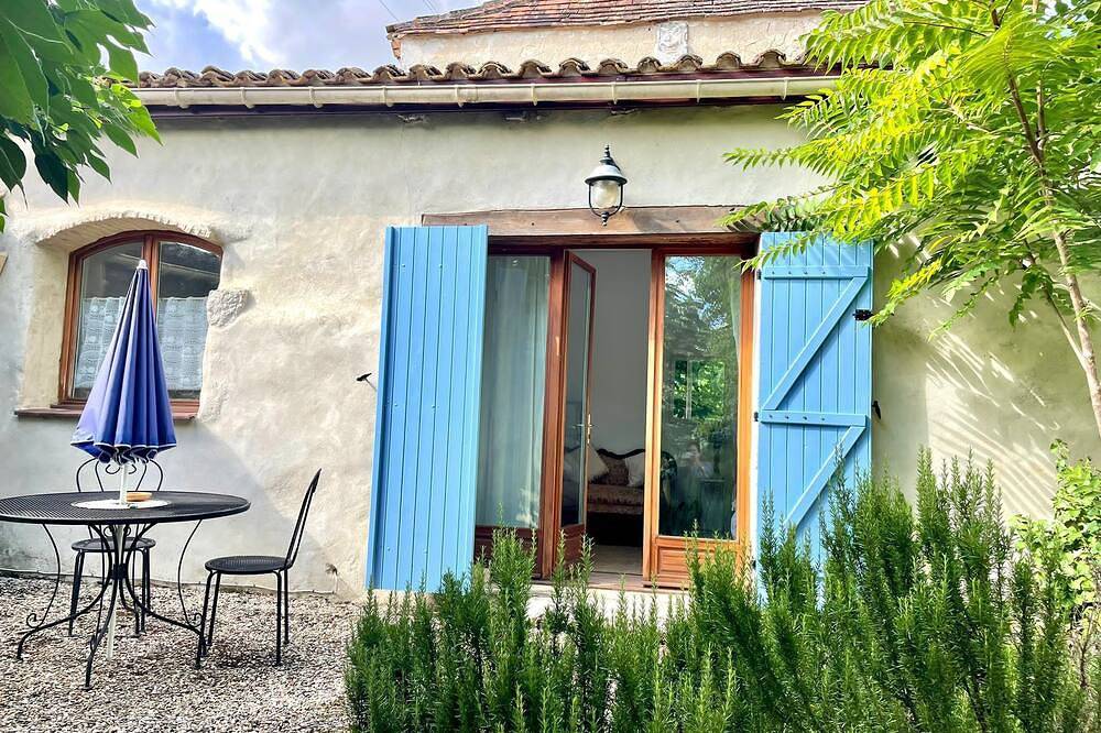 Beautiful 1-Bed Gite 2km quiet walk from Eymet in Eymet, Périgord Pourpre
