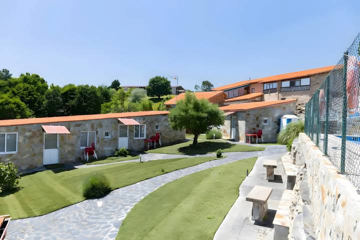 Habitación para 4 personas, con jardín en Galicia - 2